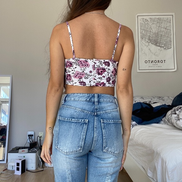 Garage Floral Tanktop - Picture 3 of 6